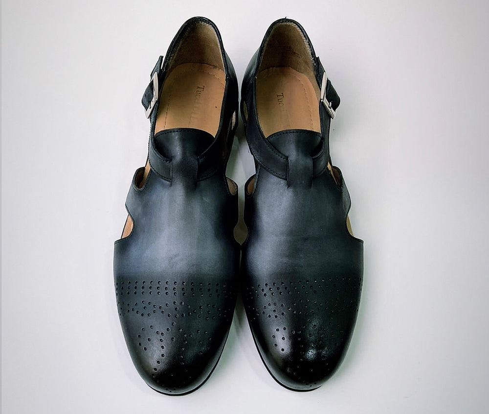 Men's gray & black italian leather brogue dress sandals | tucci di lusso luxury Men's gray & black italian leather brogue dress sandals | tucci di lusso luxury